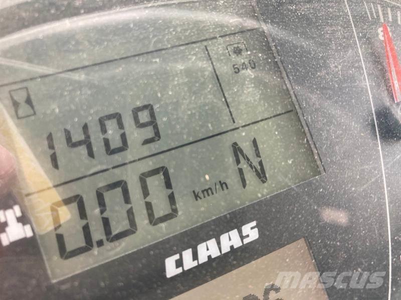 CLAAS AXION 810 Tractores