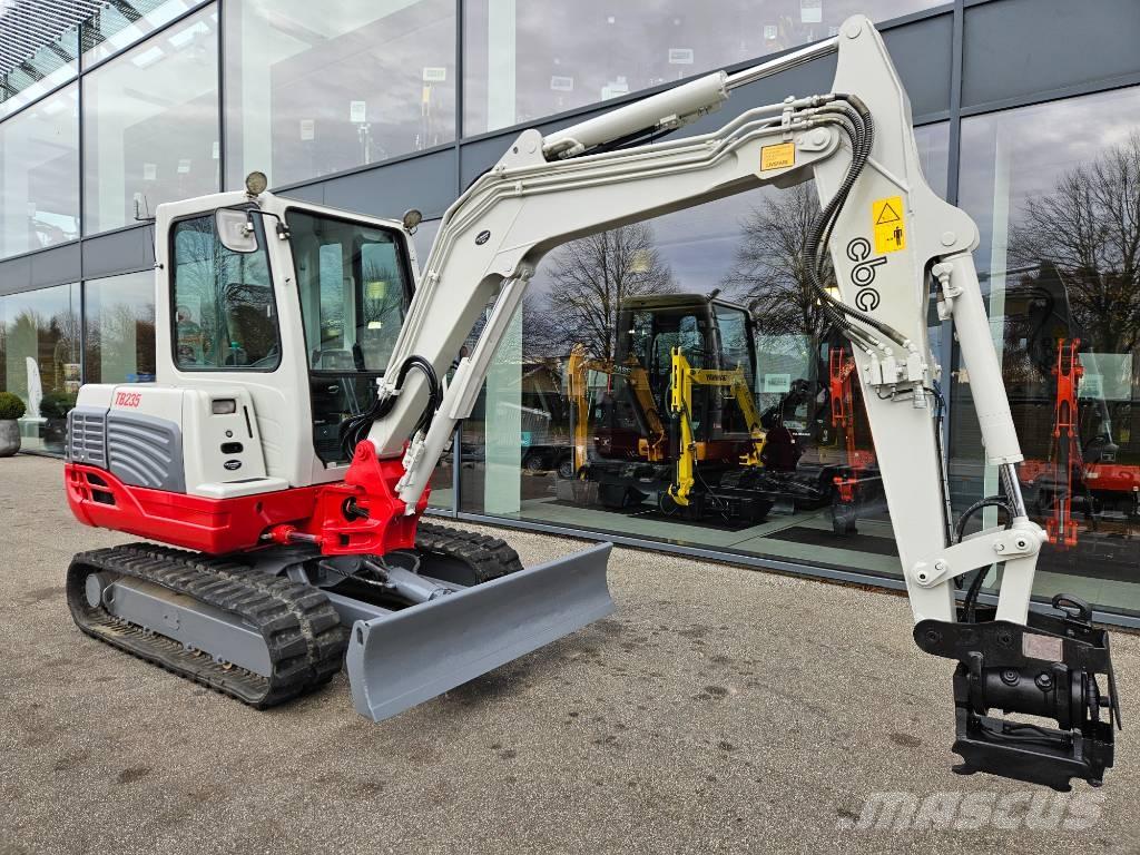 Takeuchi TB 235 Mini excavadoras < 7t
