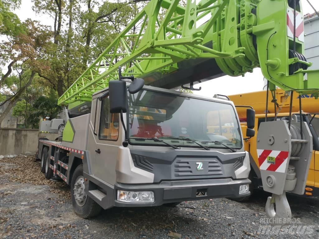 Zoomlion ZTC 250 V Grúas todo terreno
