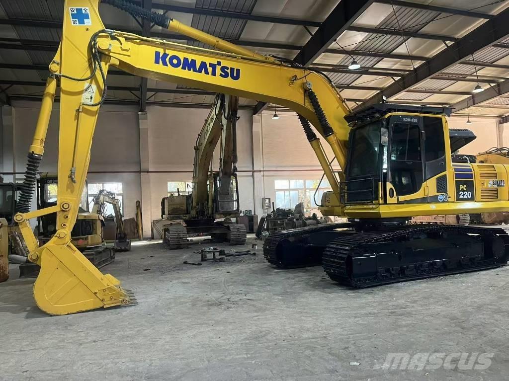 Komatsu PC 220-8N1 Excavadoras de cadenas