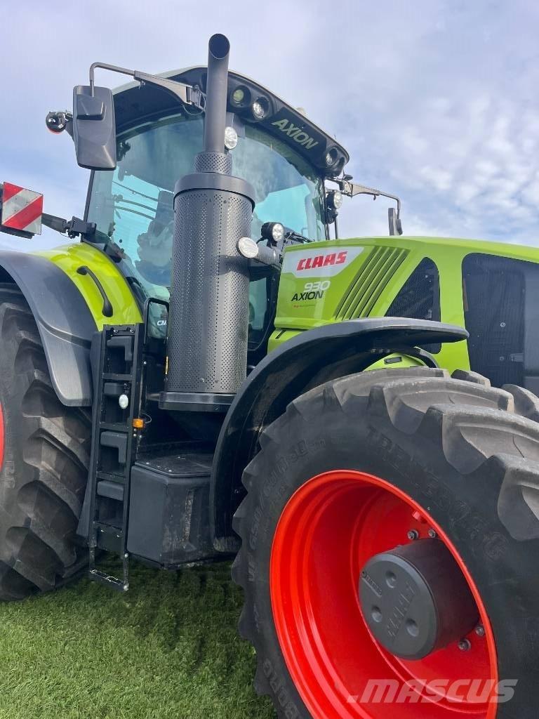 CLAAS AXIO 930 Tractores
