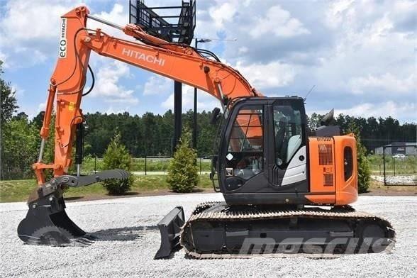 Hitachi ZX 135 Excavadoras de cadenas