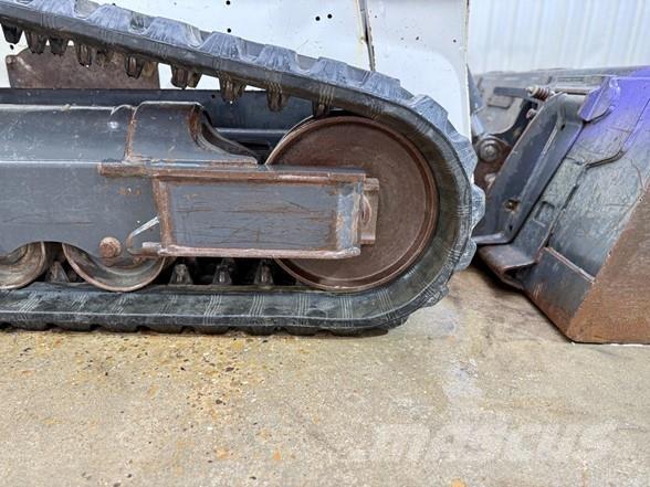 Bobcat T590 Minicargadoras