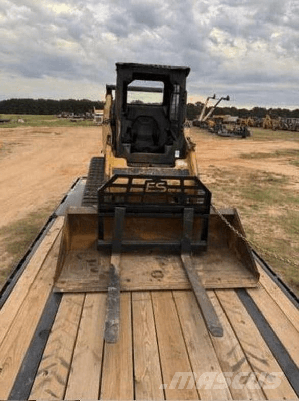 John Deere 3025D Tractores