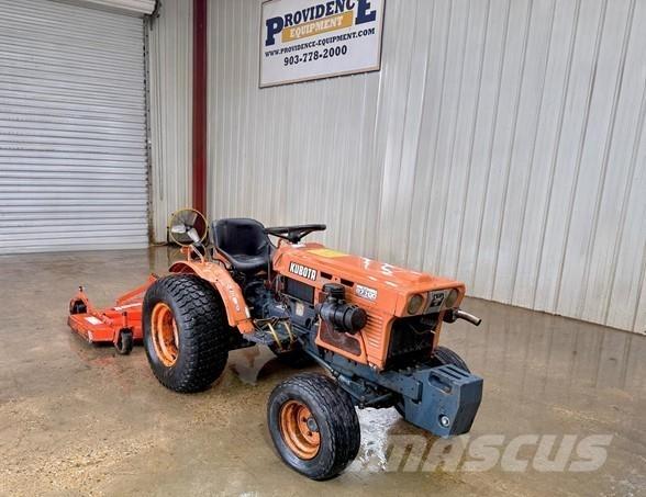 Kubota B7100 Tractores
