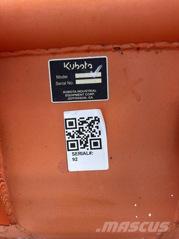Kubota BT4584 Cucharones