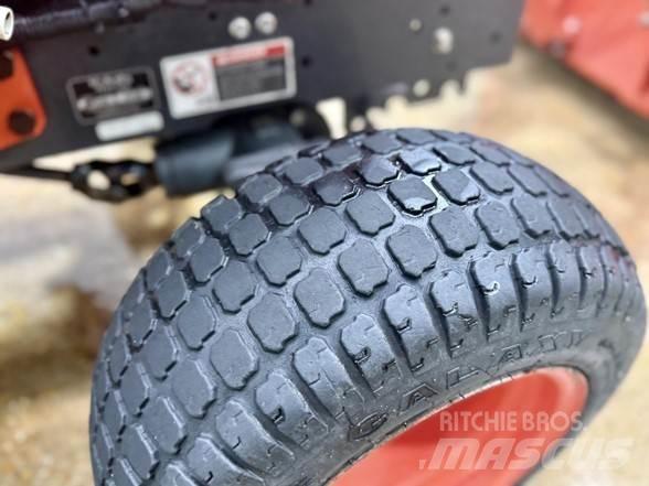 Kubota BX2380 Tractores