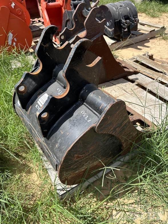 Kubota K7875A Cucharones