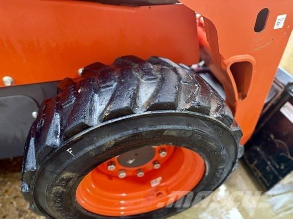 Kubota SSV65 Minicargadoras