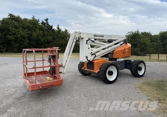 Snorkel A46JRT Plataforma de trabajo articulada