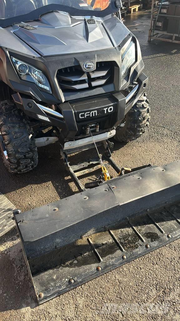  UTV 850 CF moto Cargadoras sobre ruedas