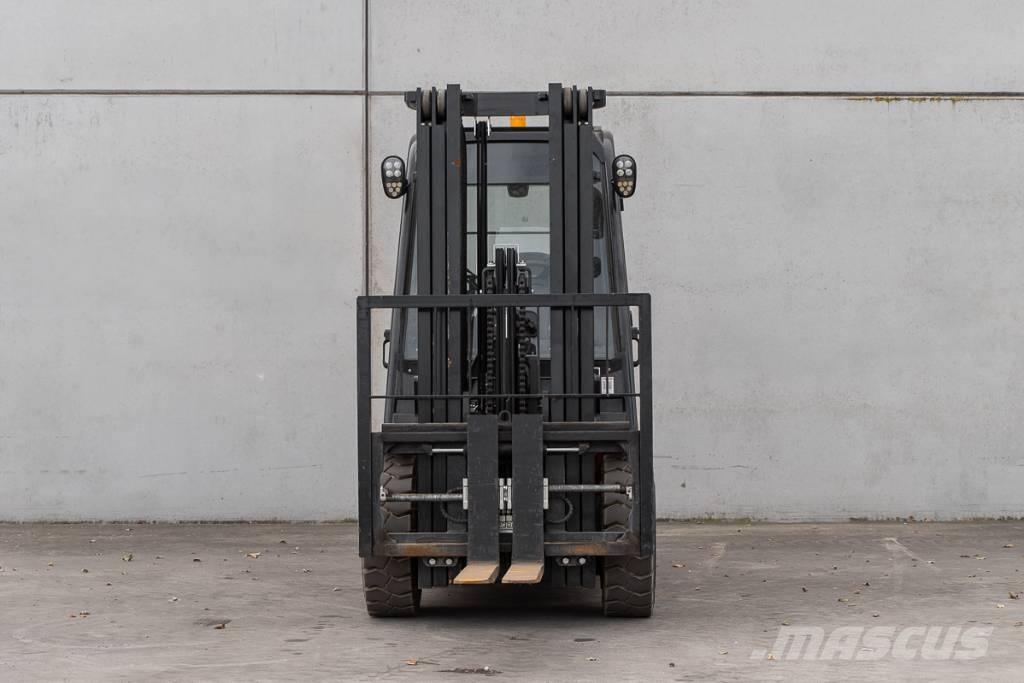 Manitou MI 30 D Carretillas diesel