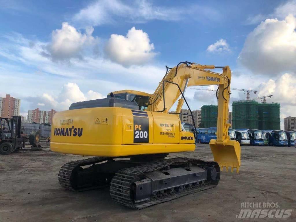 Komatsu PC 200-7 Excavadoras de cadenas