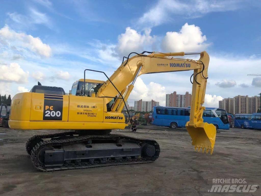 Komatsu PC 200-7 Excavadoras de cadenas