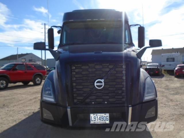 Volvo VNL740 Cabezas tractoras