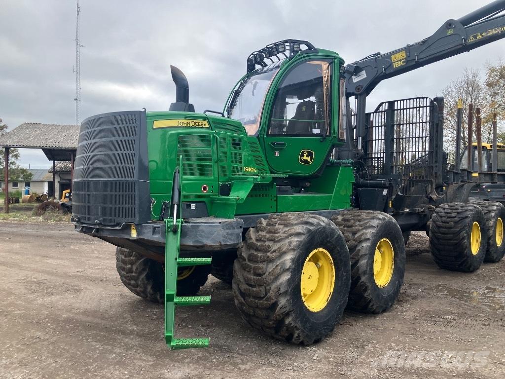 John Deere 1910G Autocargadoras