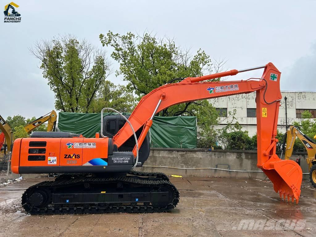 Hitachi 200 Excavadoras 7t - 12t