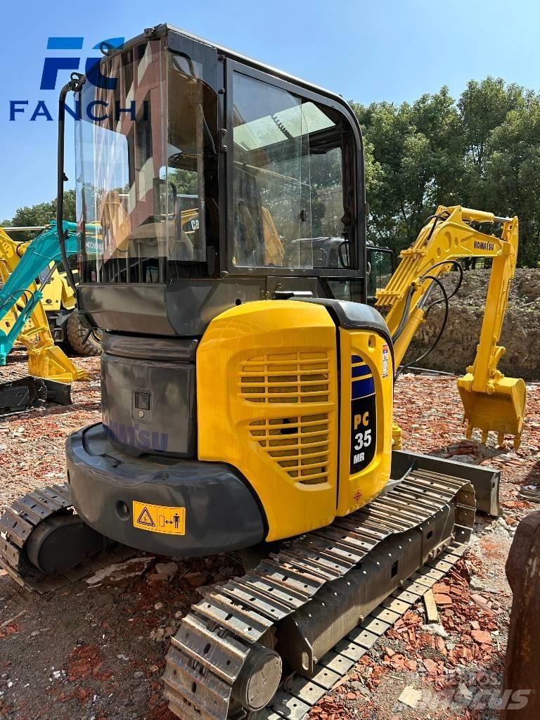 Komatsu PC 35 MR Mini excavadoras < 7t