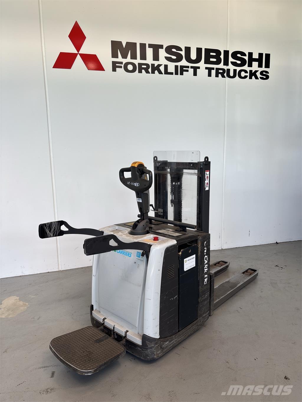 UniCarriers PDP200 Apiladores eléctricos autopropulsados