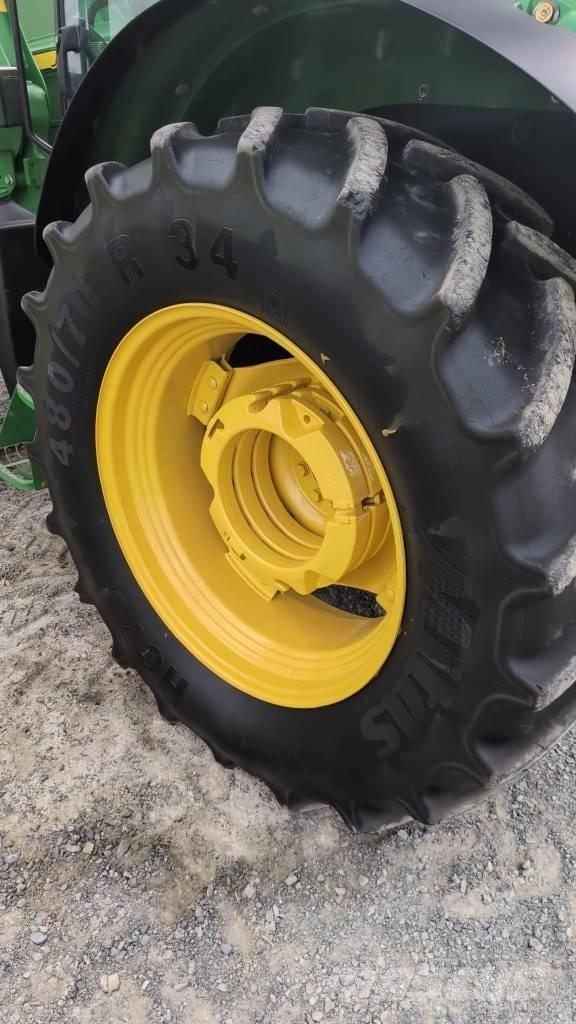 John Deere 5115R Tractores