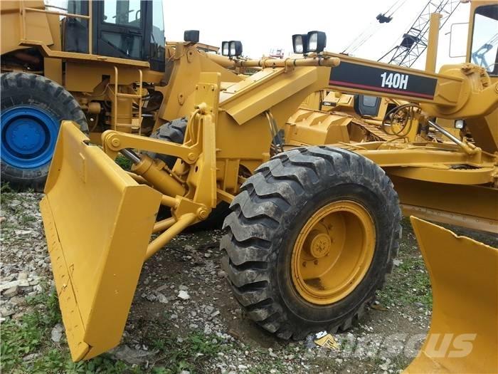 CAT 140 H Motoniveladoras