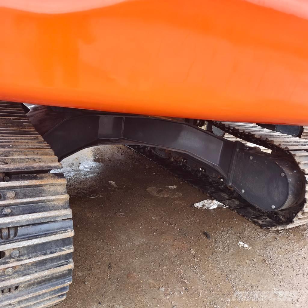Doosan DX 225 Excavadoras de cadenas