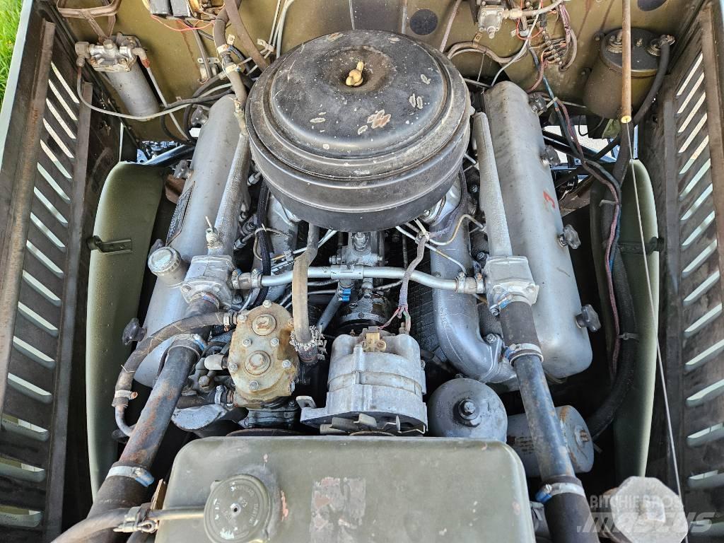 Kraz 255 B Camiones portamaquinaria