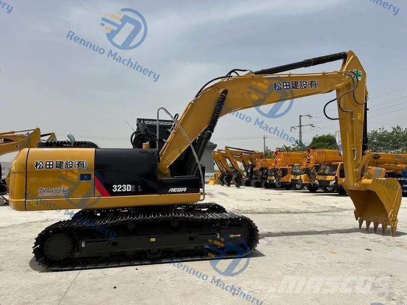 CAT 323D2L Excavadoras de cadenas