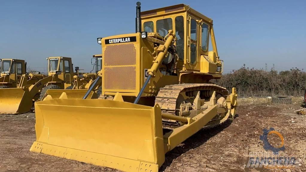 CAT D 8 K Buldozer sobre oruga
