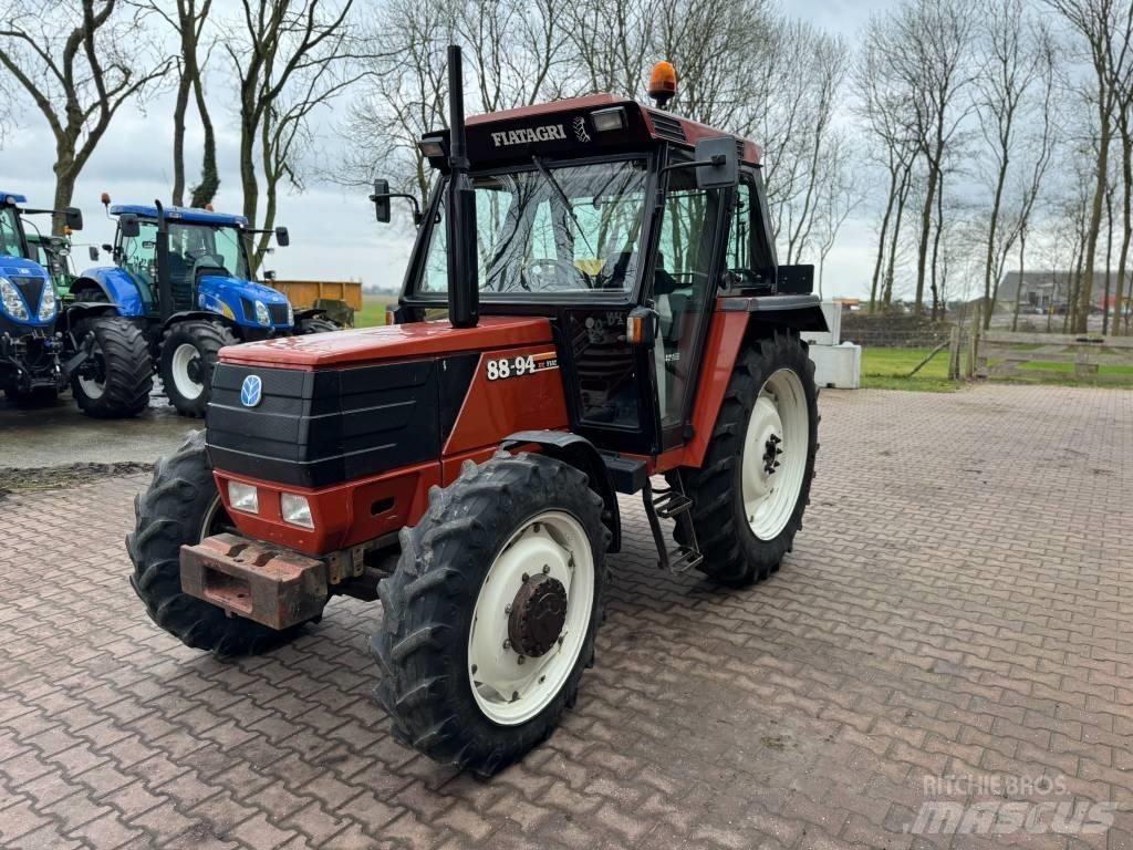Fiat 88-94 DT Tractores