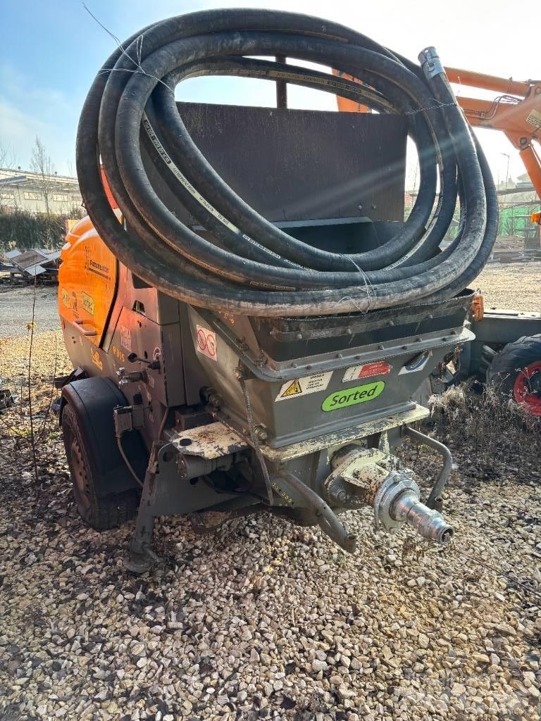 Putzmeister P 715 TD Camión hormigonera