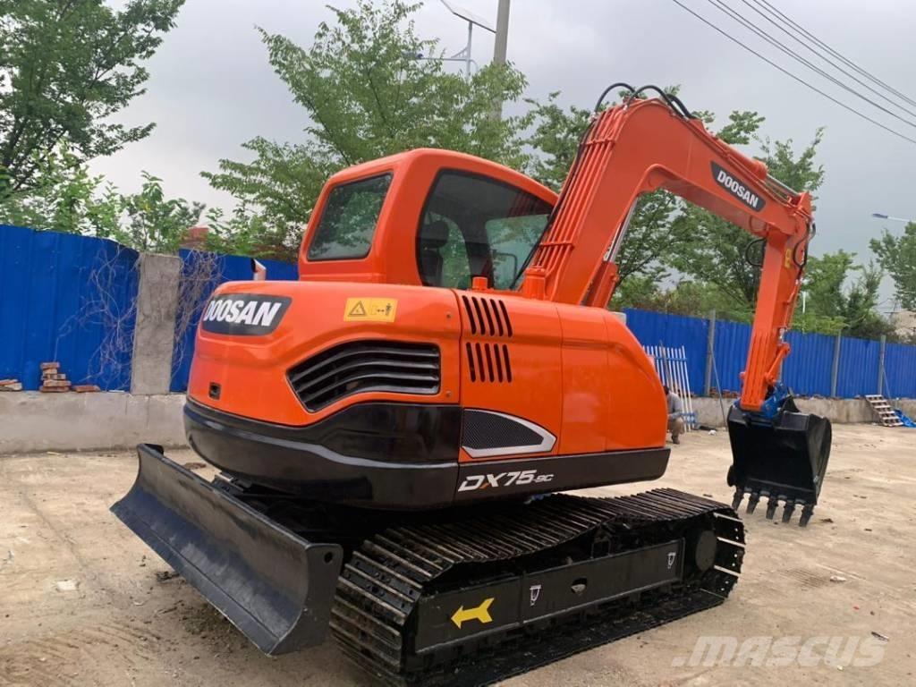 Doosan DX 75-9 C Excavadoras 7t - 12t