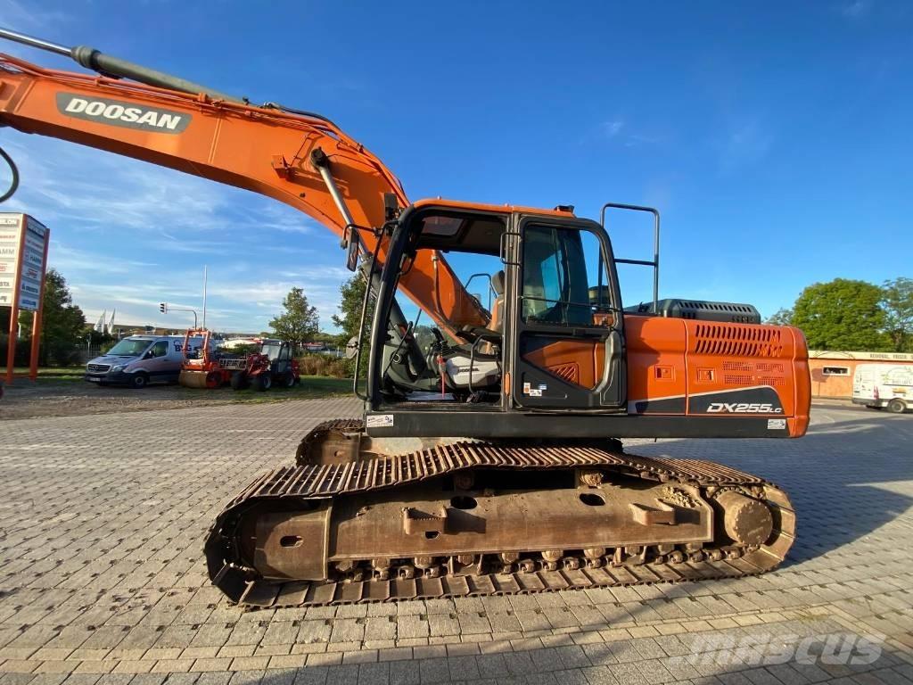 Doosan DX 255 LC-5 Excavadoras de cadenas