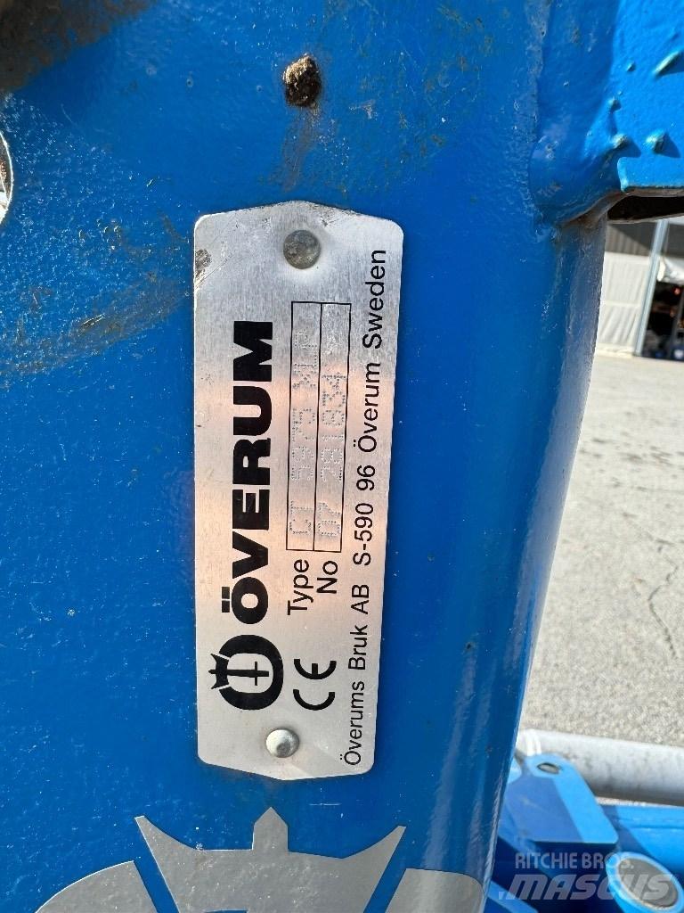 Överum CT 5975 XLP Arados fijos suspendidos