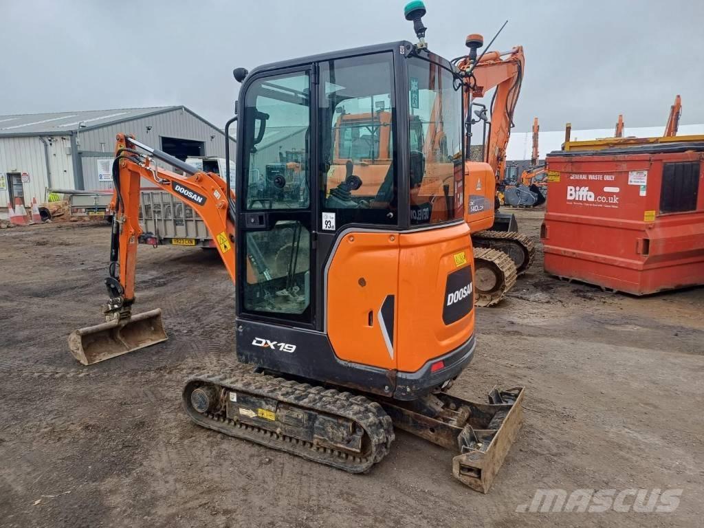 Doosan DX 19 Mini excavadoras < 7t