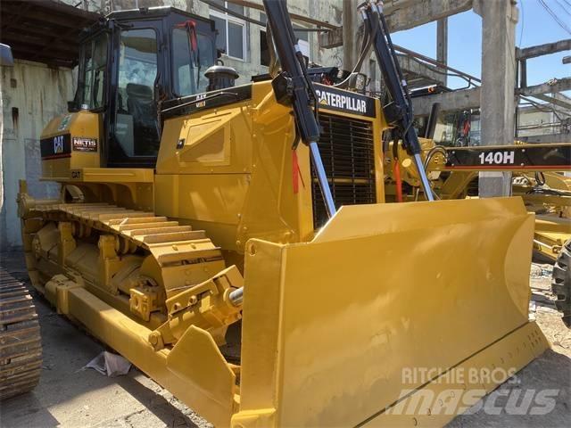CAT D 6 G Buldozer sobre oruga
