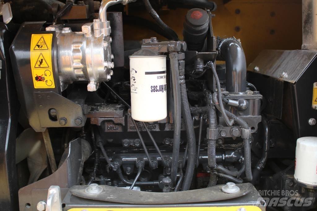 Komatsu PC 70-8 Mini excavadoras < 7t