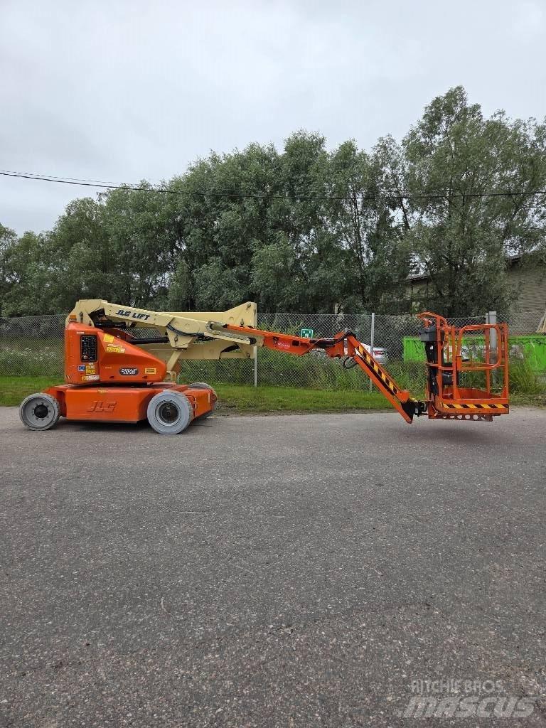 JLG E 400 AJPN Plataforma de trabajo articulada