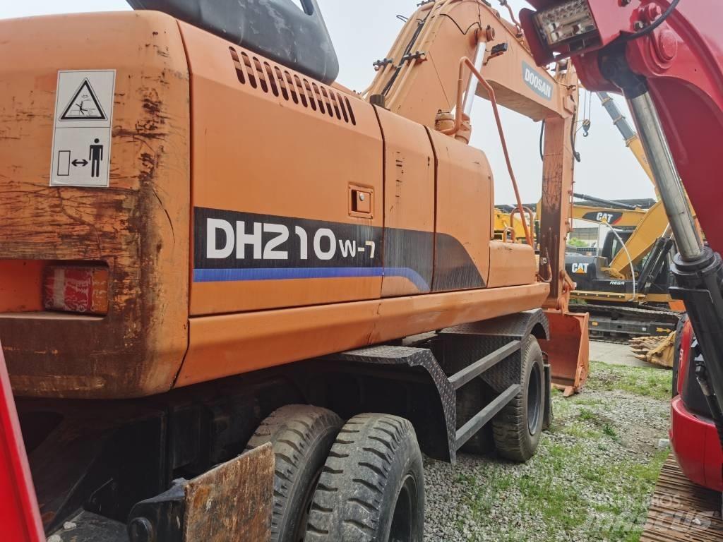 Doosan DH 210 W-7 Excavadoras de ruedas