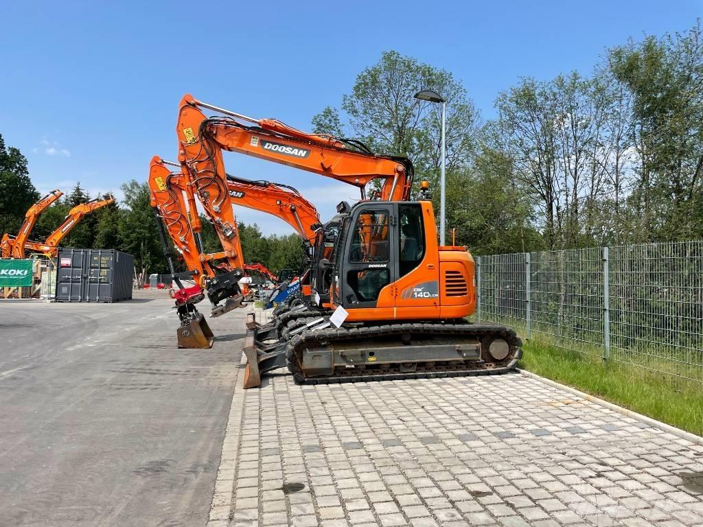 Doosan DX 140 LCR-3 Excavadoras de cadenas