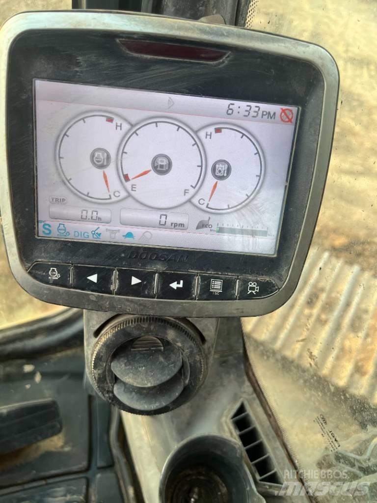 Doosan DX225LC-9C Excavadoras de cadenas