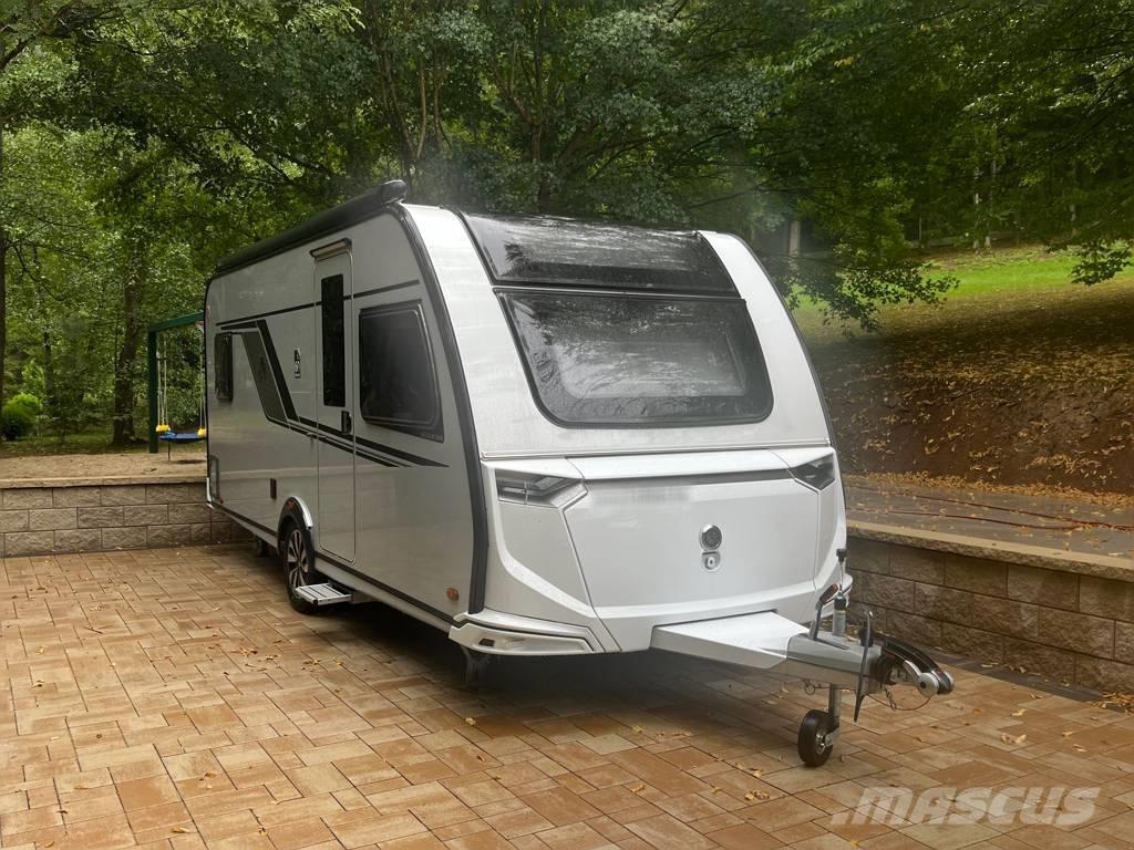 Knaus Südwind Autocaravanas y caravanas