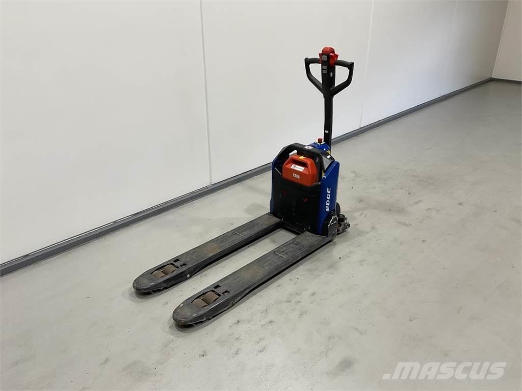 NH SKP1500E Transpaletas Electricas