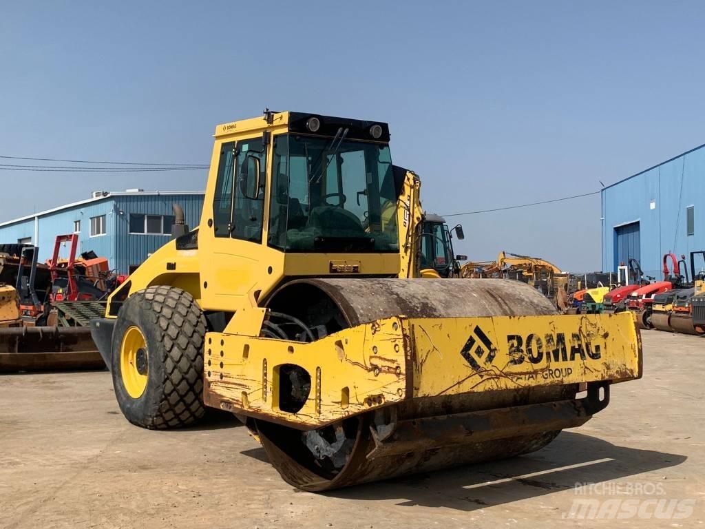 Bomag BW 219 D H-4 Rodillos de un solo tambor