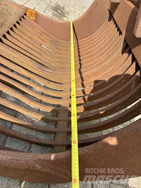  Puinbak 1.32 M CW 30 Cucharones