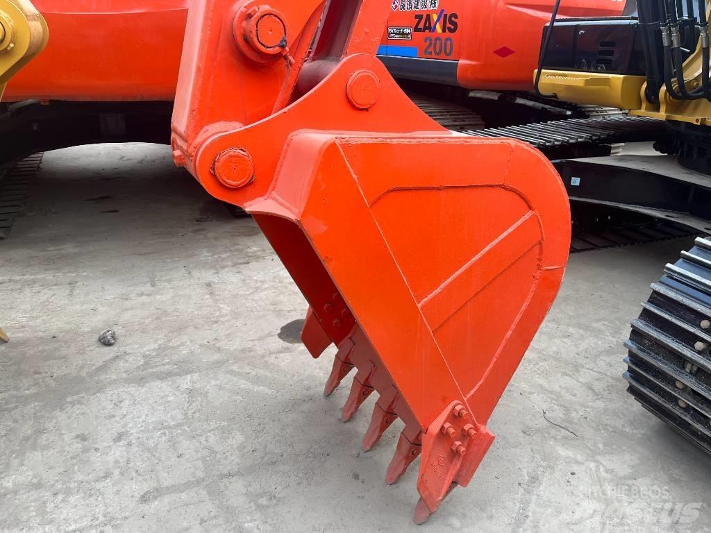 Hitachi 130 Excavadoras de cadenas
