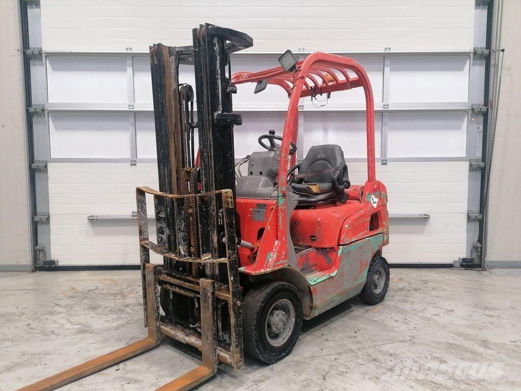 Mitsubishi FD15N Carretillas diesel