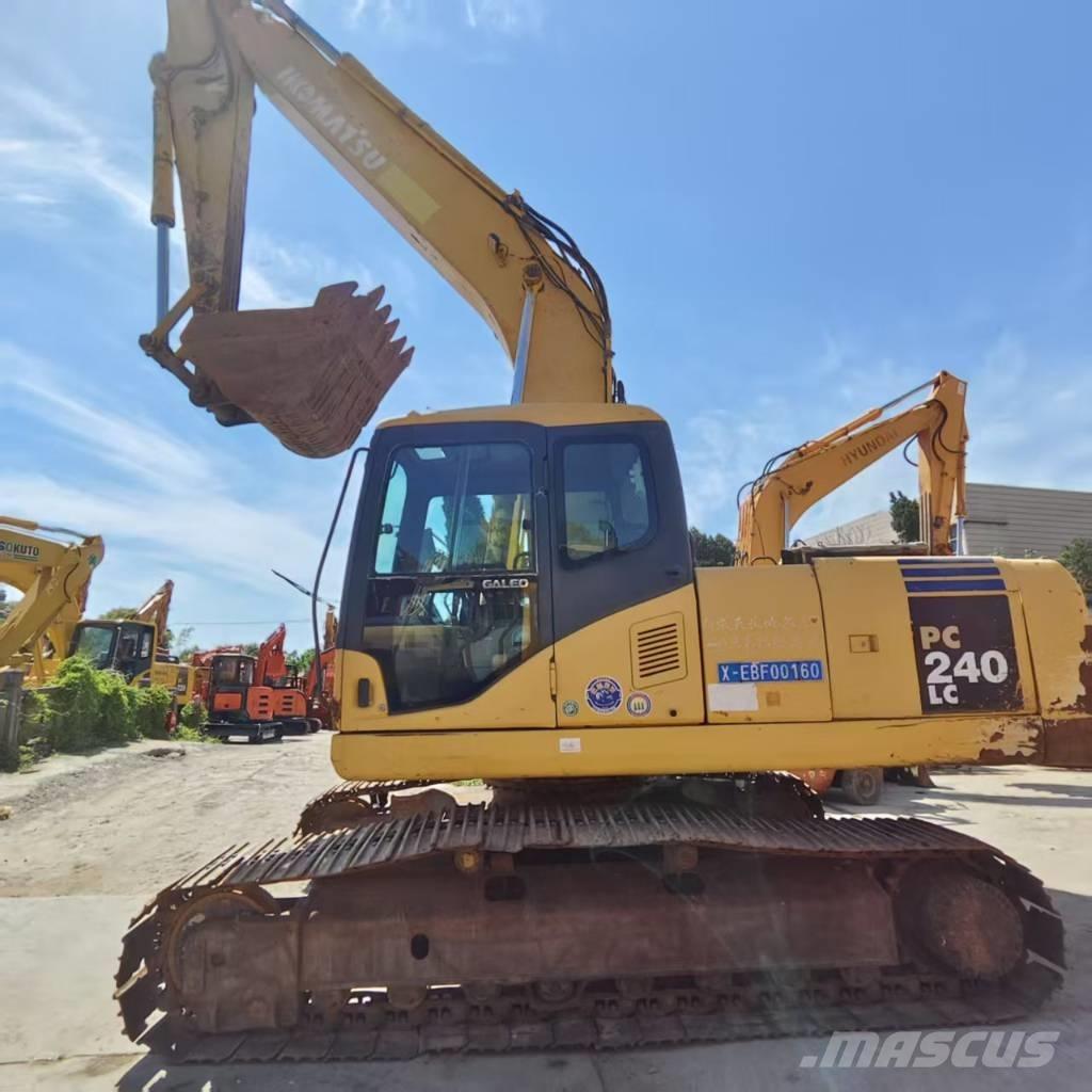 Komatsu PC 240 LC-7 Excavadoras de cadenas