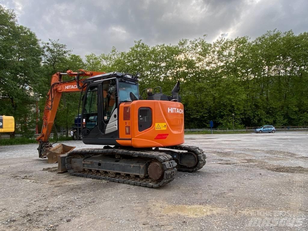 Hitachi ZX 135 US-6 Excavadoras de cadenas