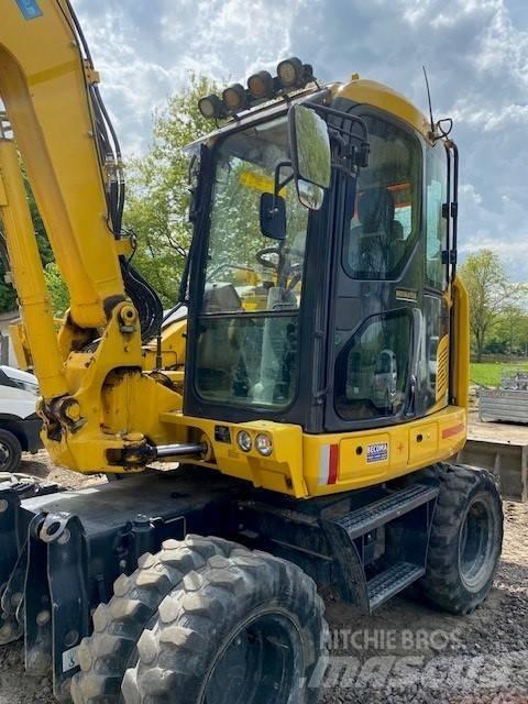 Komatsu PW 98 MR-11 Excavadoras de ruedas